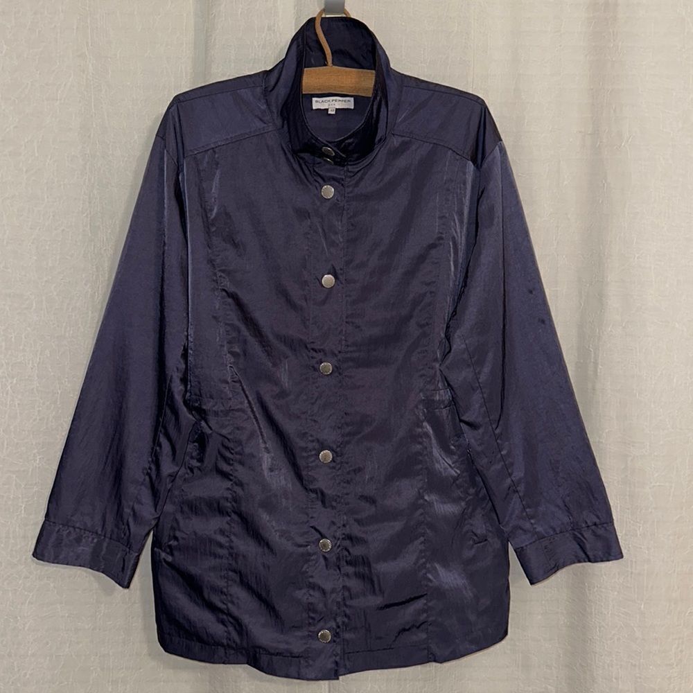 BLACK PEPPER 10 Eggplant Purple Mock Neck Snap Closure Light Rain Jacket